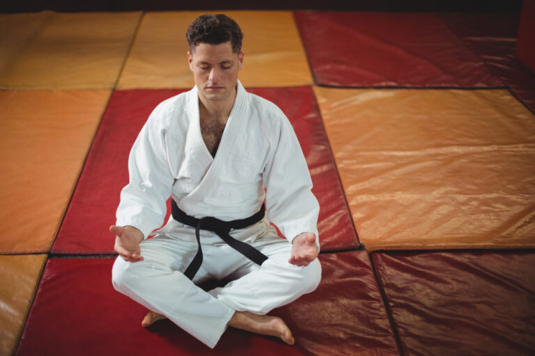 karate-player-doing-yoga-1-768x512